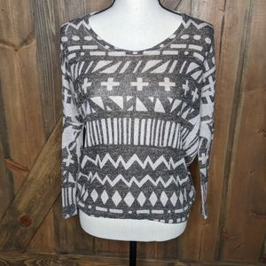 Skully Black Cream Aztec Geometric Print Lightweight Vintage Sweater Sz S
